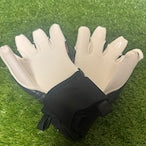 掴(Tsukami) ホワイトパーム x ピンク | プロ仕様ゴールキーパーグローブ | BRILLANTE